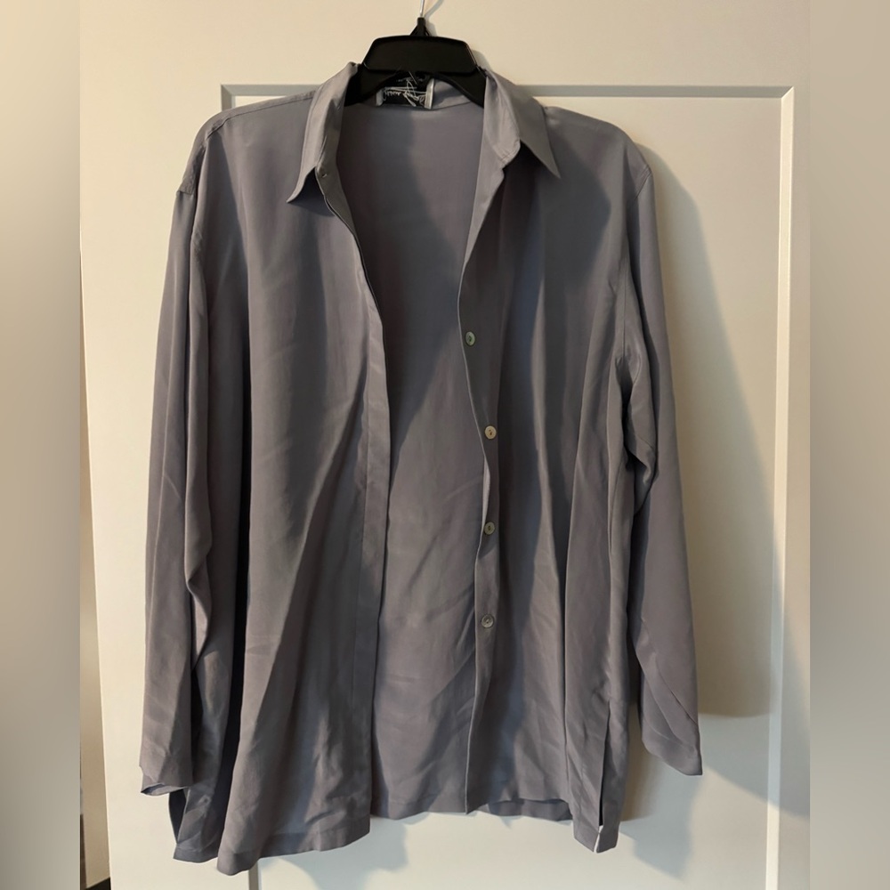 100% silk grey blouse NWT